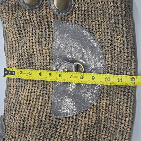 Flora Bella Raffia Hobo Tote Bag - Picture 3 of 8